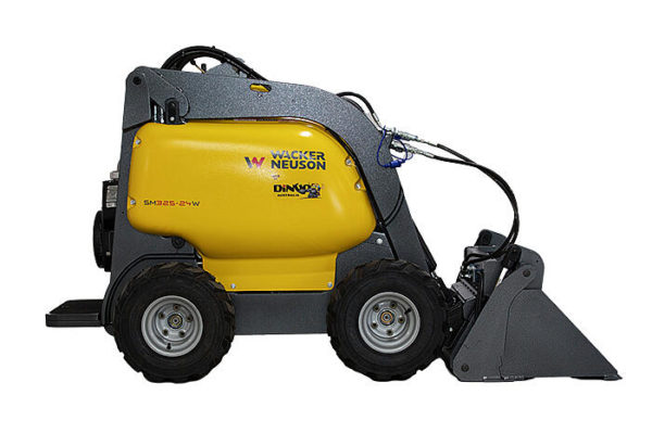 Wacker Neuson Compact Wheeled Loader SM325-24W By Dingo